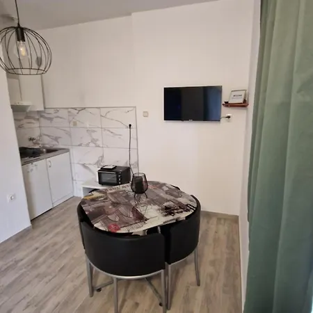 Dobric Kastel Stafilic