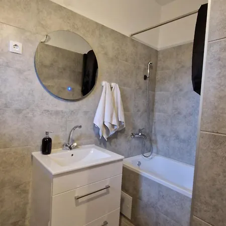 Dobric Apartman