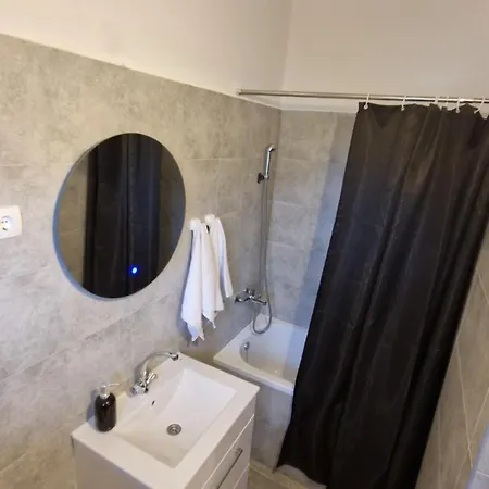 Apartment Dobric *